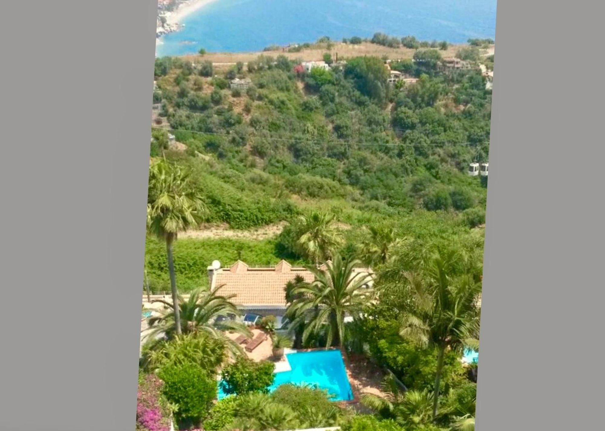 Villa Lou Taormina Private Villa With Panoramic Sea View Pool ภายนอก รูปภาพ